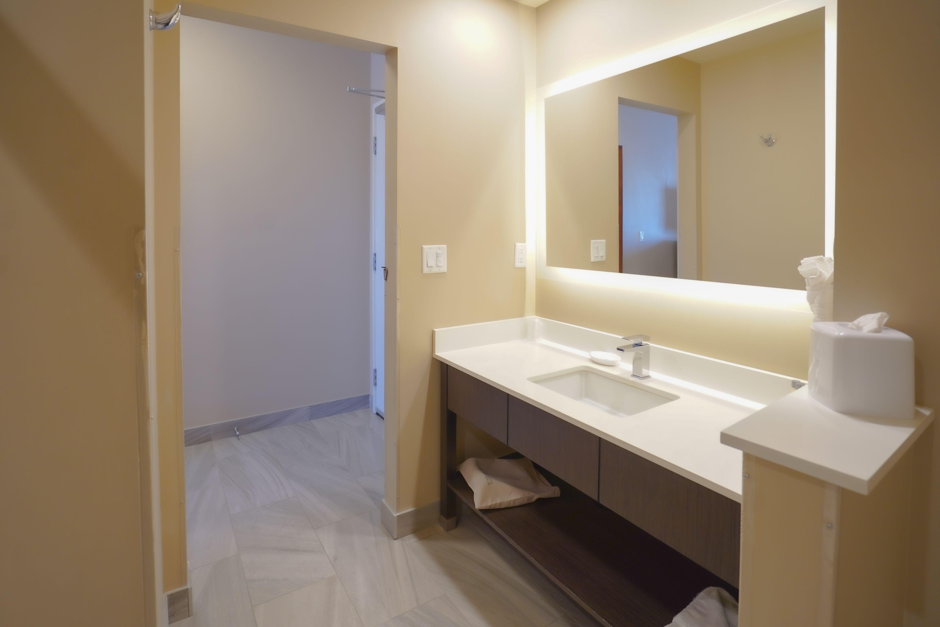 Fairfield Inn & Suites By Marriott Airdrie Exteriör bild