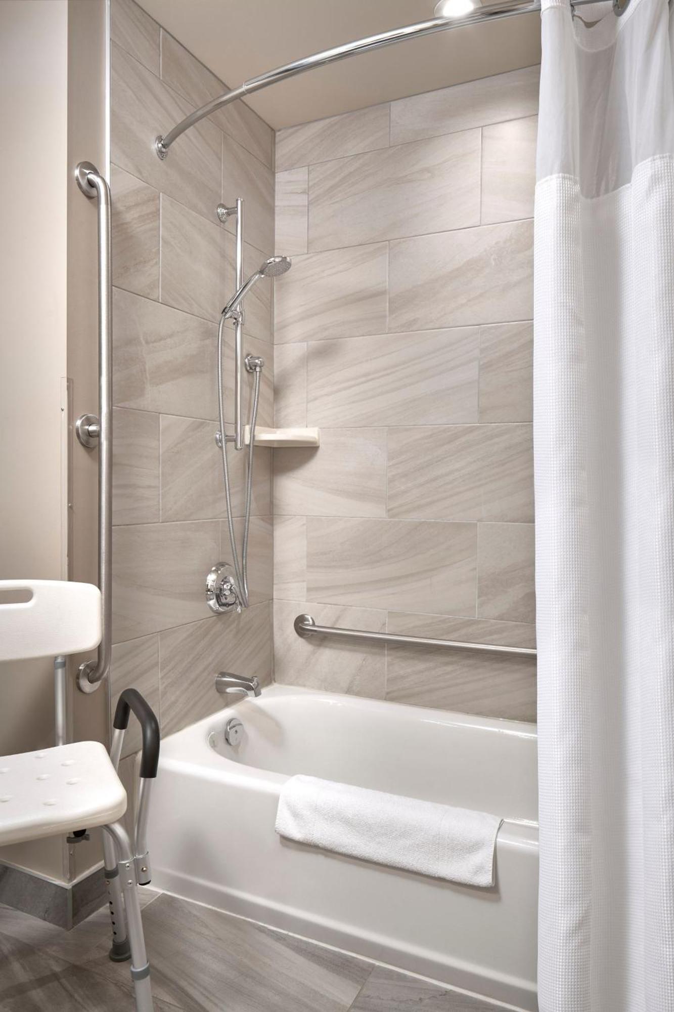 Fairfield Inn & Suites By Marriott Airdrie Exteriör bild
