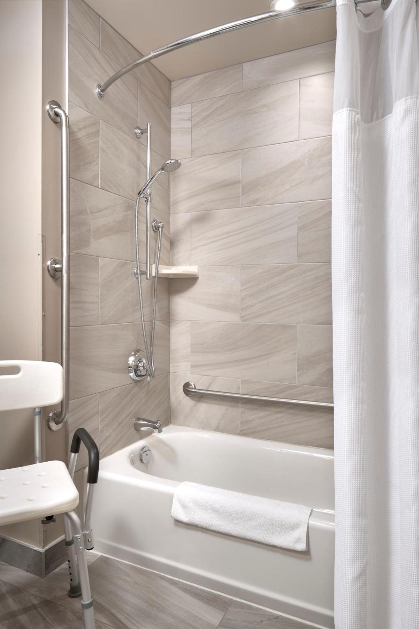 Fairfield Inn & Suites By Marriott Airdrie Exteriör bild