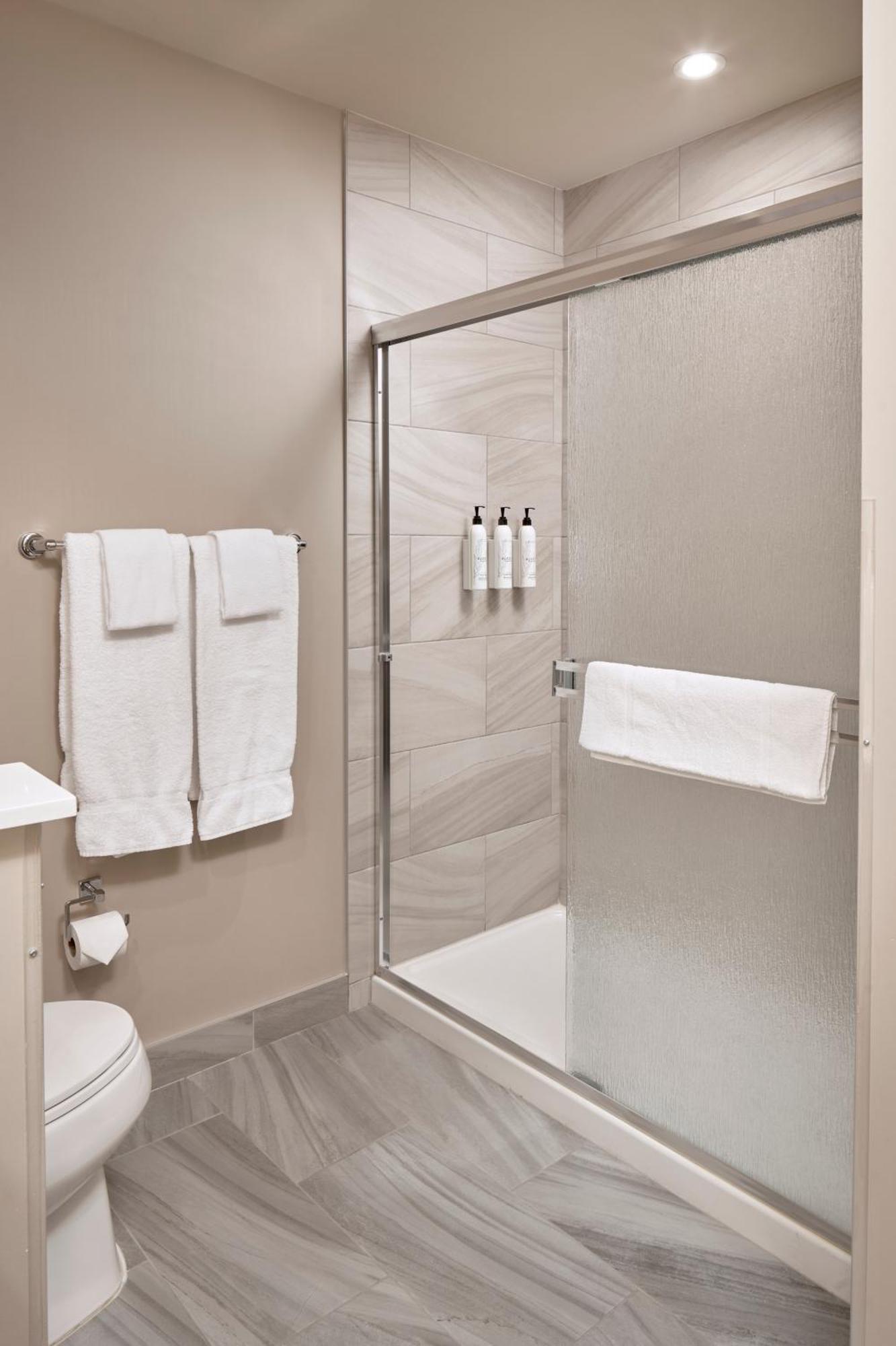Fairfield Inn & Suites By Marriott Airdrie Exteriör bild